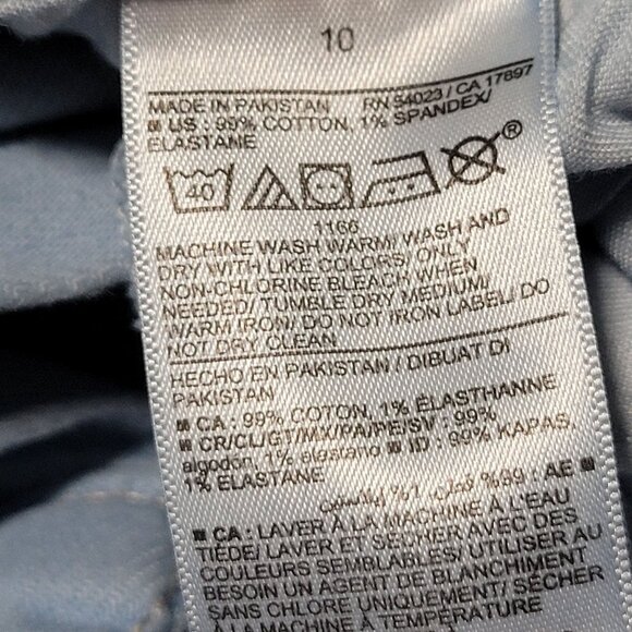 Old Navy A Line High Rise Jean Shorts Womens Size 10 Light Wash Button Fly Denim - Picture 6 of 6